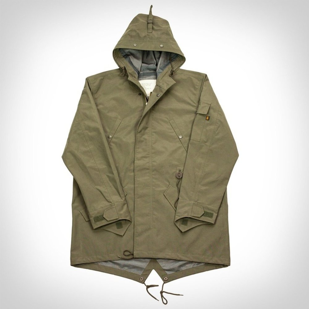 Ace Hotel x Alpha Industries - Waterproof Fishtail Parka (Olive) Size XS